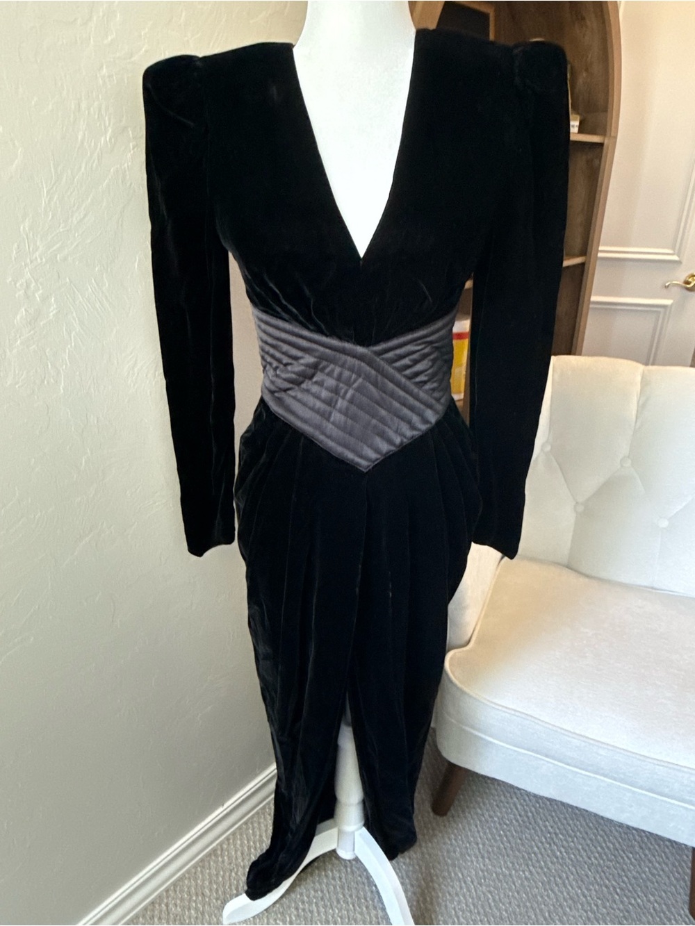 Vintage Wayne Clark Black Velvet Gothic Gown Size 8